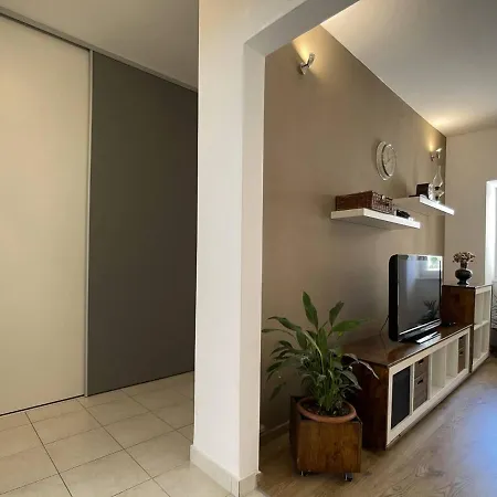 Igor 아파트 풀라